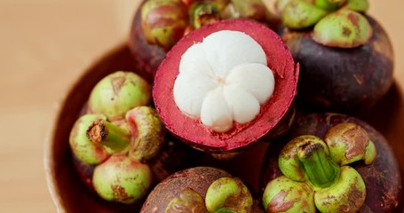 Canvas Print - Pile of Purple mangosteen