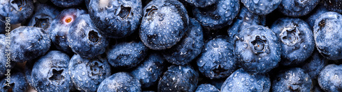 Fotografía Surface is covered with a thick layer of blueberries