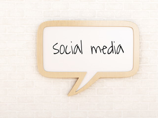 Poster - Speech bubble with social media