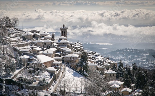 Sacro Monte di Varese sotto la neve Tableau sur Toile