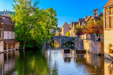 Fototapete - Eure River embankment with old houses in a small town Chartres, France