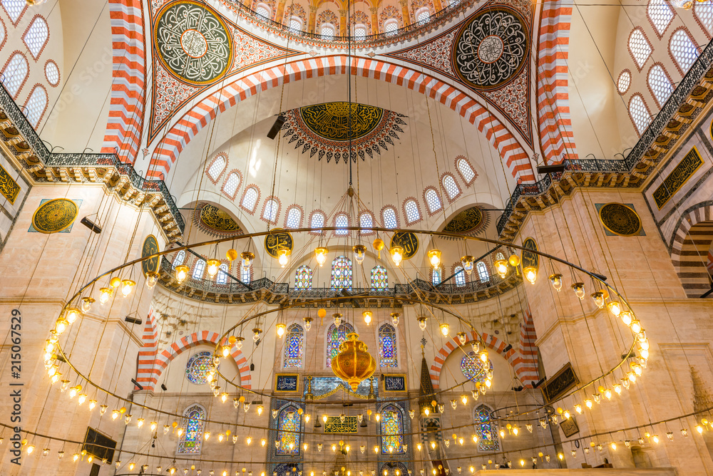 Interior Decoration And Artworks Of Suleymaniye Mosque Foto