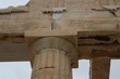 Primer plano del capitel de una columna Dórica