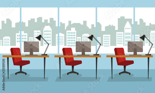 窓の外に高層ビルが見えるオフィス パソコンが並ぶ机には 誰も座っていない Stock Vector Adobe Stock