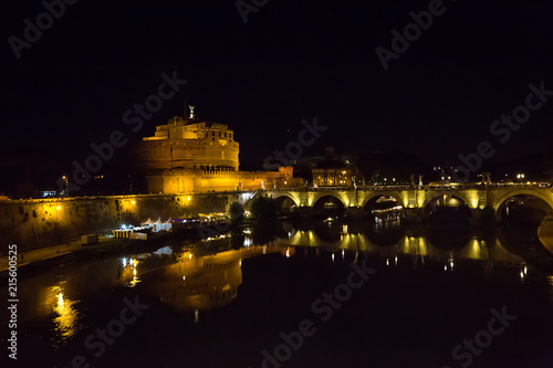 Photographie  View of famous Sant Angelo Bridge