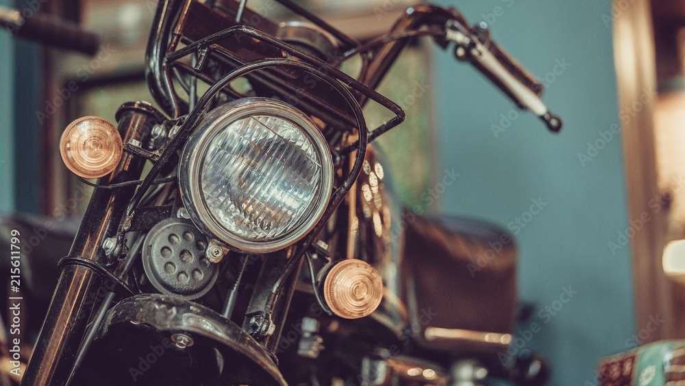 Obraz na płótnie Vintage Headlight Motorcycle w salonie