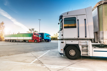 Rest area for heavy trucks, at the end of a working day