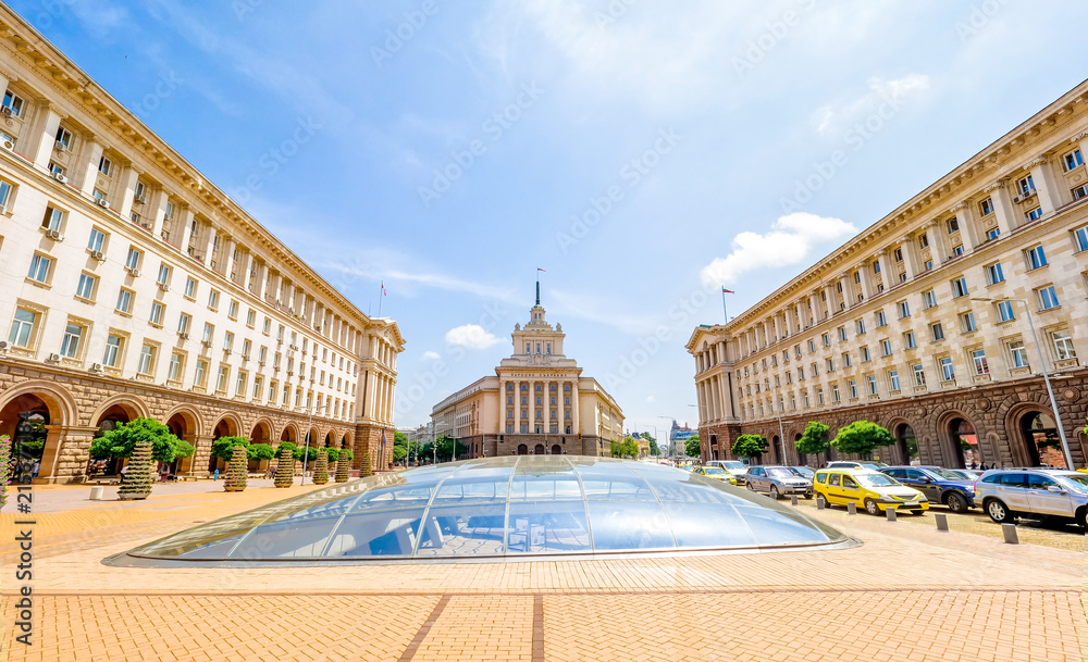 Cityscape of Sofia, Bulgaria on a sunny day. National Assembly building . - obrazy, fototapety, plakaty 