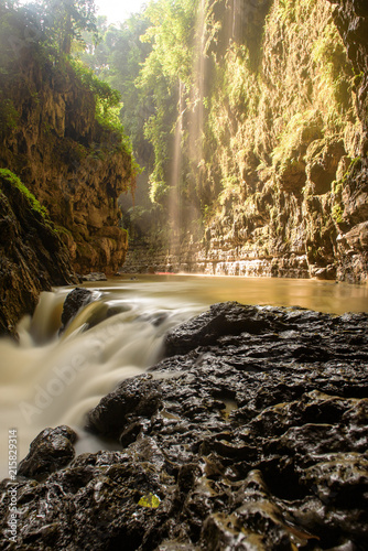 Cuadros en Lienzo Green Canyon, Pandagaran, Java Central, Indonesia.