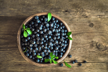 Poster - Fresh blueberries and leaves