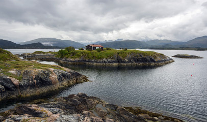 Canvas Print - Beautiful landscape on the coast of famous Atlantic Ocean Road -  Atlanterhavsveien , More og Romsdal county, Norway.