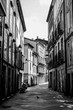 Rua Tipica em Ourense, Espanha, a preto e branco