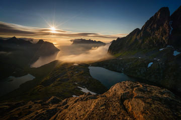 Wall Mural - breidtinden sunset