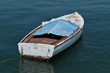 Stara łódź na spokojnej wodzie, Chorwacja