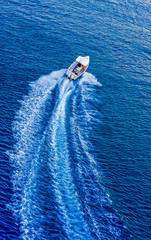 Wall Mural - Boat Speeding Away