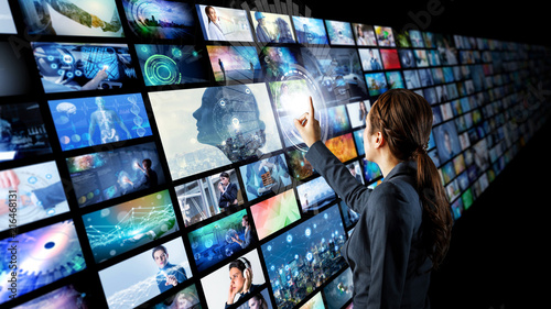 Cuadros en Lienzo Video archives concept.