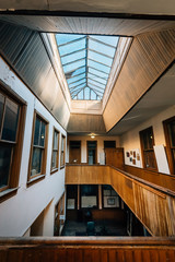 Canvas Print - The interior of the Crowl Building in Staunton, Virginia