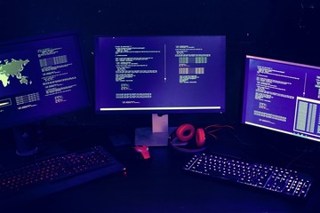 Diverse computer hacking shoot