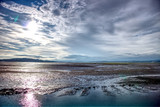 Fototapeta Natura - A beautiful shot of the Firth of Forth river at low tide taken from Cramond Island, close to Edinburgh in Scotland, United Kingdom.