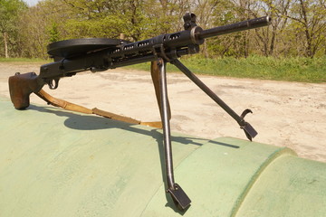 Пулемёт ДП-27, спереди. Machine gun DP-27, front.