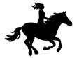 Reiterin mit langen Haaren auf galoppierendem Pferd / schwarz-weiß, Vektor, freigestellt