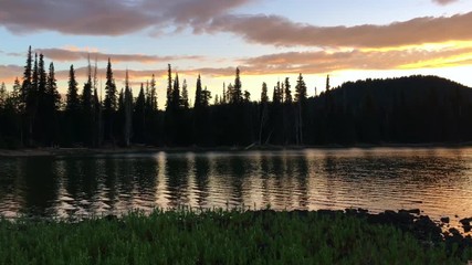 Poster - Sparks Lake in Bend, Oregon at sunset on a summer evening