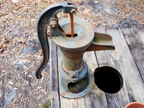 Cabin Hand Water Pump Iron Hand Pump Log Cabin Buy This Stock