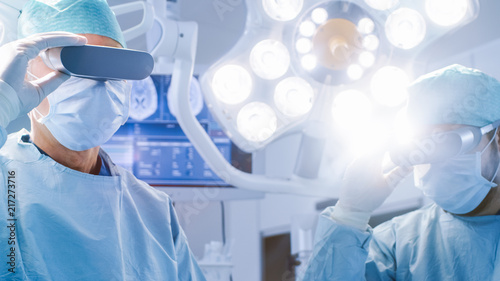 Surgeons Put On Augmented Reality Glasses To Perform State
