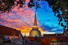 Wat Phra Mahathat Woramahawihan Nakhon Si Thammarat Important Places Of Buddhism Landmark
