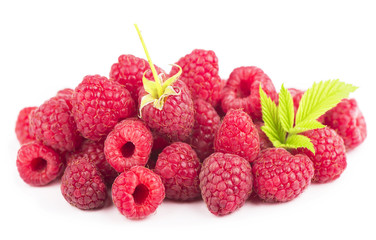 Poster - Raspberry with leaves isolated on white background