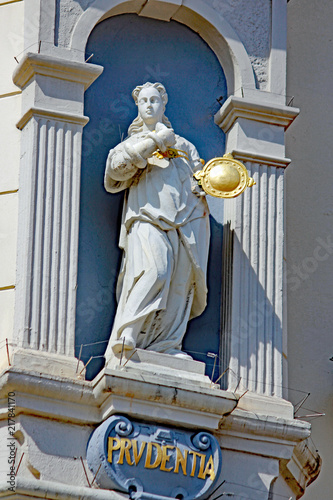 Fotografie, Obraz Weibliche Allegorie Klugheit (Prudentia) Rathaus Lüneburg (1720)