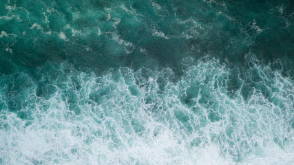  Antena: widok fal powierzchniowych oceanu