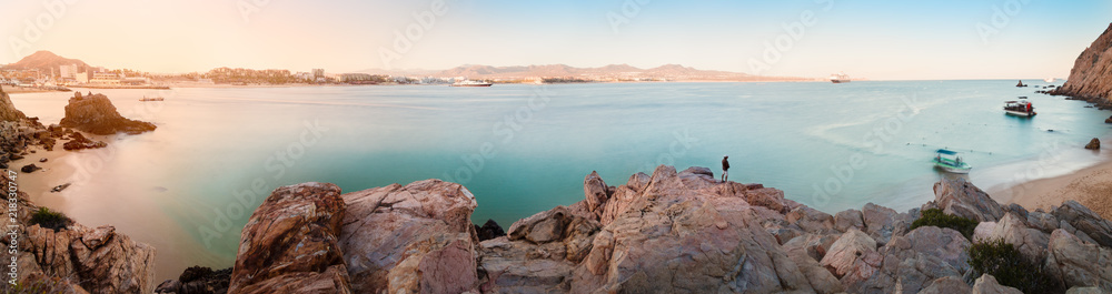 Panorama of the bay in Cabo San Lucas. - obrazy, fototapety, plakaty 