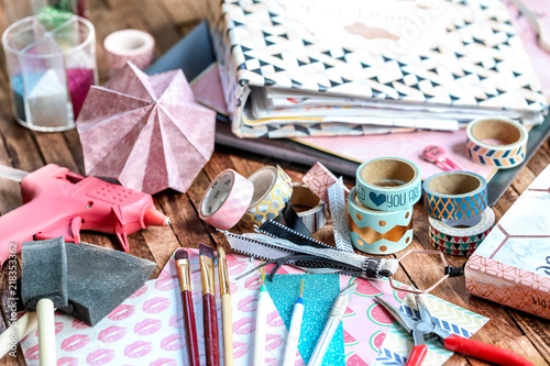 Fotomural scrapbooking (outils et matériaux)