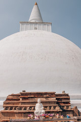 Wall Mural - big stulpa in anuradhapura, sri lanka