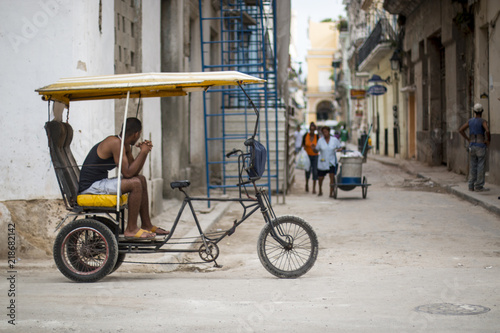Dekoracja na wymiar  ulica-na-kubie