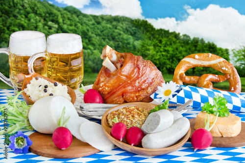 Essen und Trinken in Bayern kaufen Sie dieses Foto und finden Sie