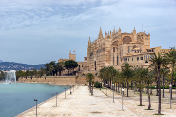 Canvas Print - La Seu, the Cathedral of Santa Maria of Palma. It is a Gothic Roman Catholic cathedral located in Palma de Mallorca - Balearic Islands, Spain.