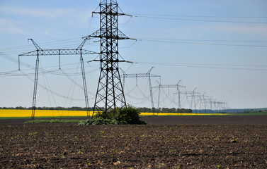 High-voltage line of electric gears