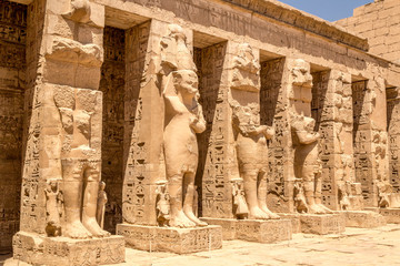 Wall Mural - Statues at Karnak Temple. Luxor, Egypt, North Africa, Africa