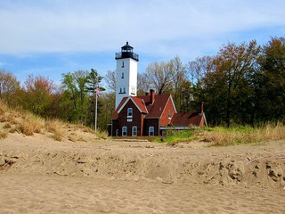 Wall Mural - Presque Isle State Park Lighthouse 