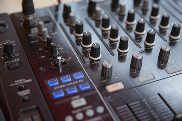 Control nobs on a sound mixing board