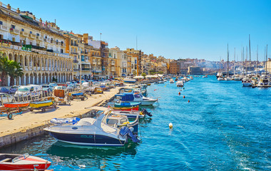 Wall Mural - The seaside promenade of Senglea, Malta