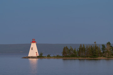 Fototapete - Kidston Island Lighthouse in Baddeck, Nova Scotia