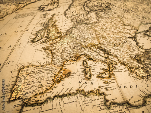  Fototapeta mapa Europy   pochyle-zdjecie-starej-mapy-z-europa