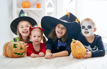 Wall Mural - children on Halloween