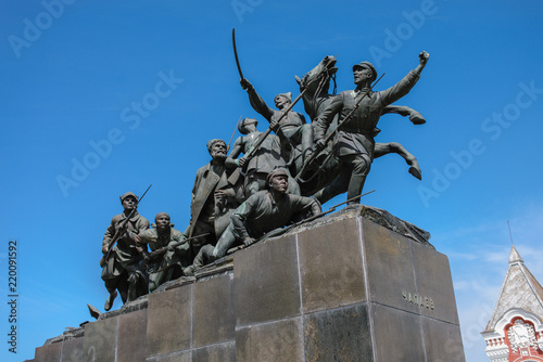 Cuadros en Lienzo Granite monument to Chapaev.