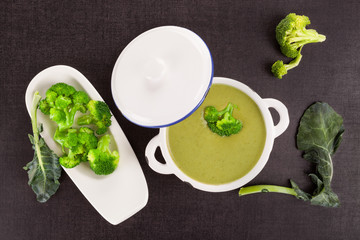 Poster - Delicious healthy broccoli soup