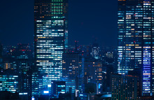 東京夜景・高層ビル群　クローズアップ