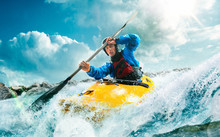 Whitewater Kayaking, Extreme Kayaking